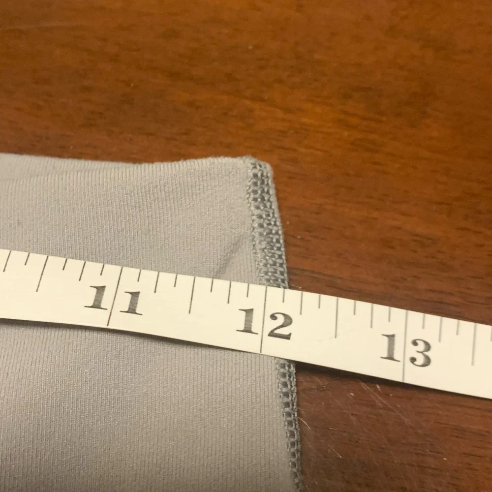 Lululemon 6 minimalist Classic Athleisure Gray‎ Leggings